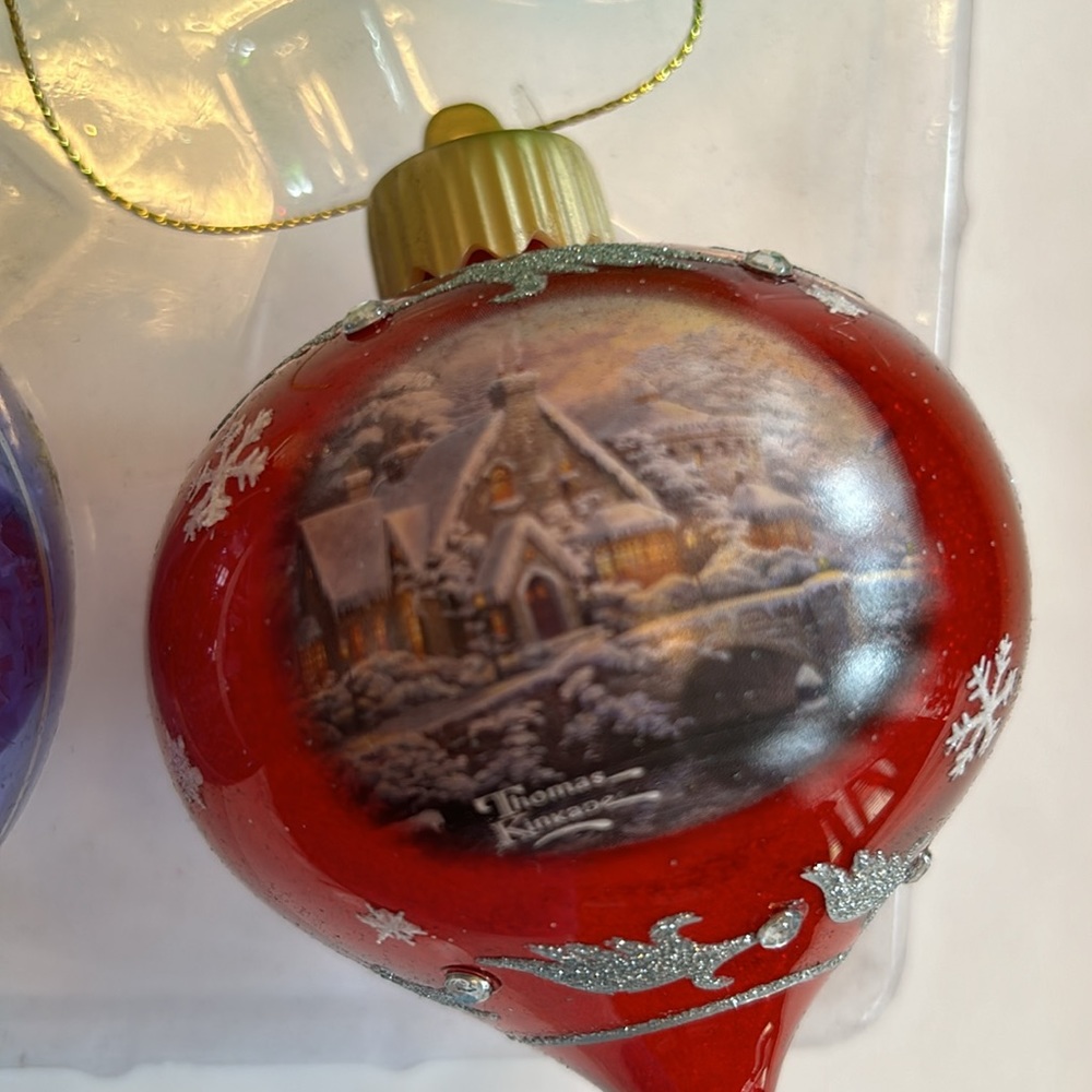 NWT VTG set of 7, Thomas Kinkade” luminary glass ornaments - Picture 8 of 12